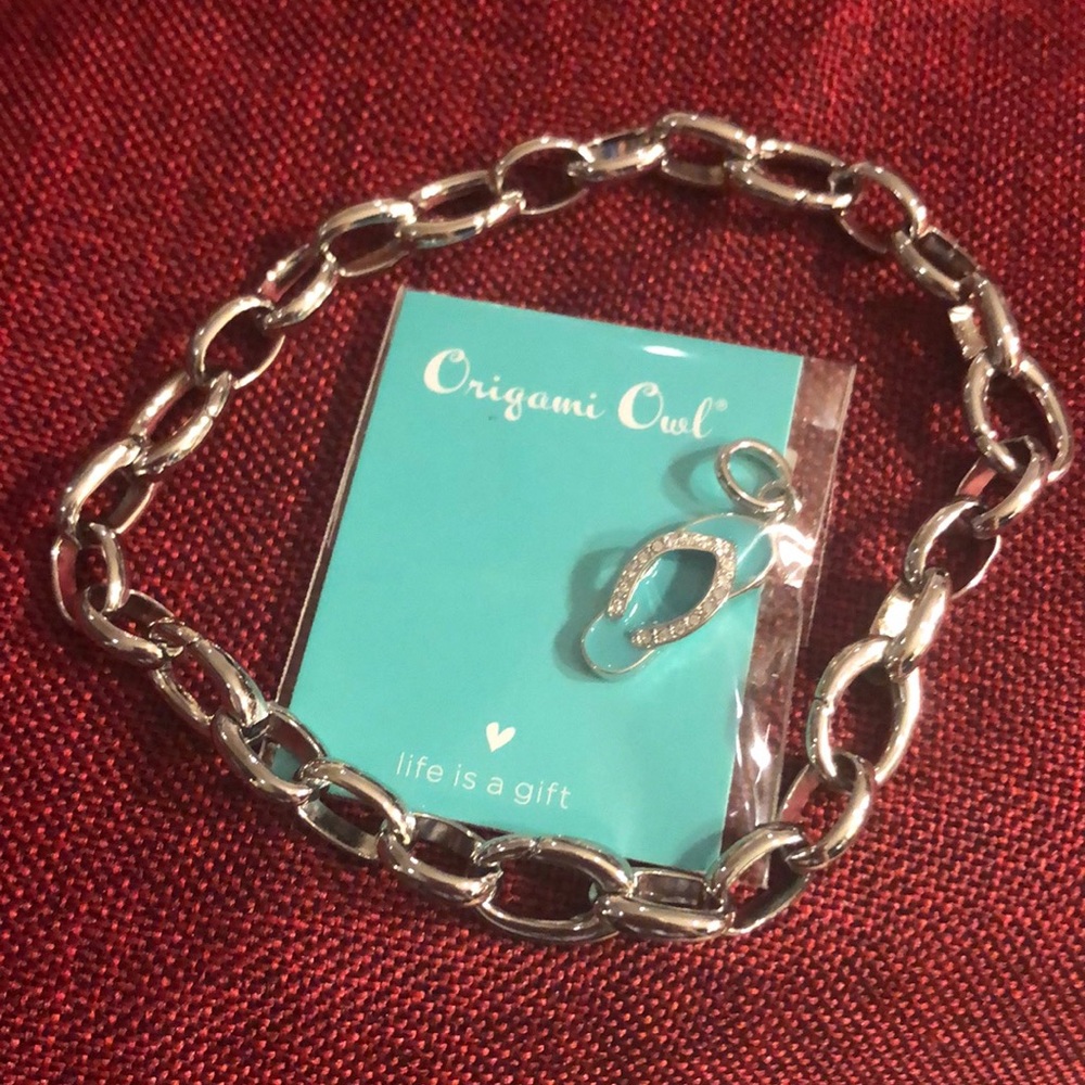 Origami Owl Silver Chain Bracelet with Crystal Flip-Flop Charm